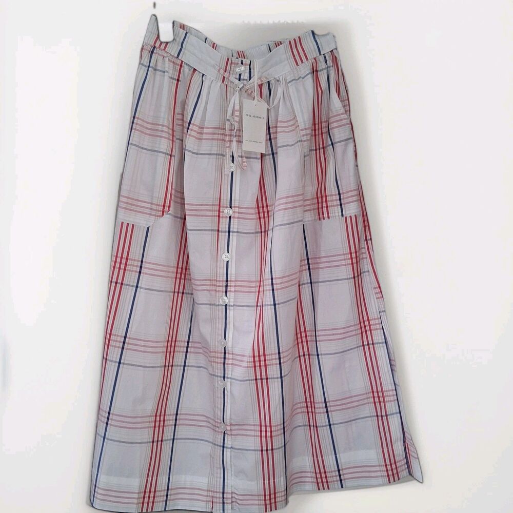Free Assembly Women's Skirt Size 4-6  NWT Size Small White Red Blue